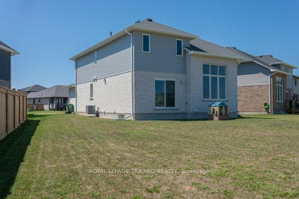 17 Evylean Court photo 45