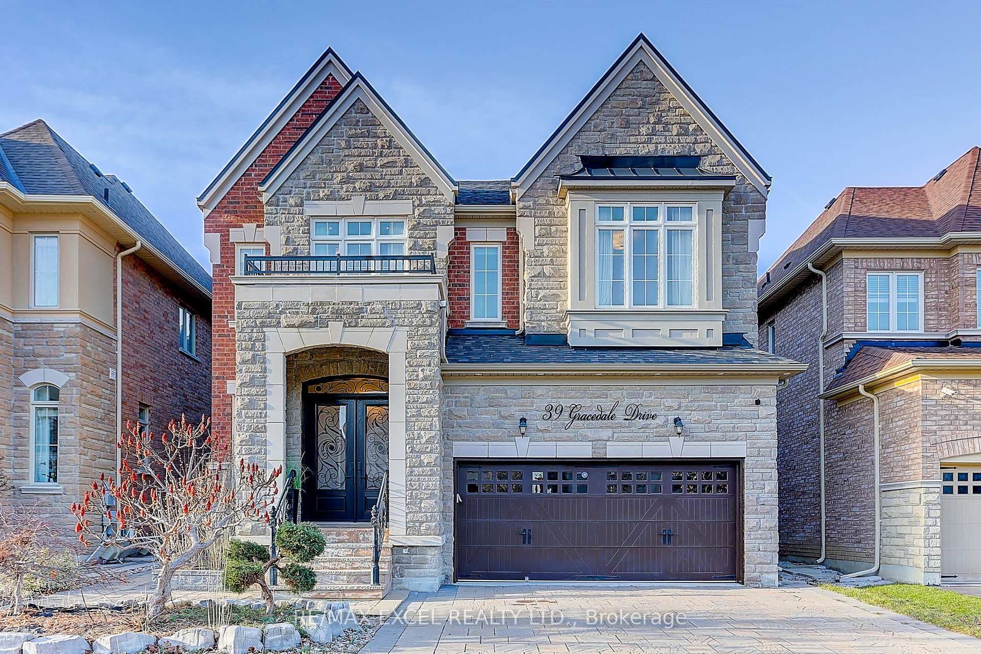 39 Gracedale Drive photo 1