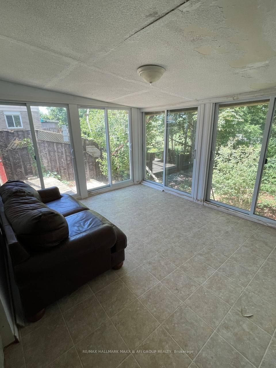 715 Mountview Place Unit Main photo 24