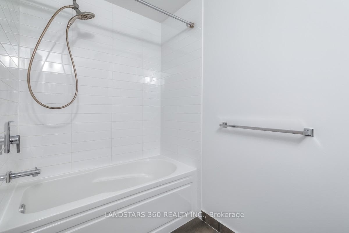 5180 Yonge Street Unit 1109 photo 20