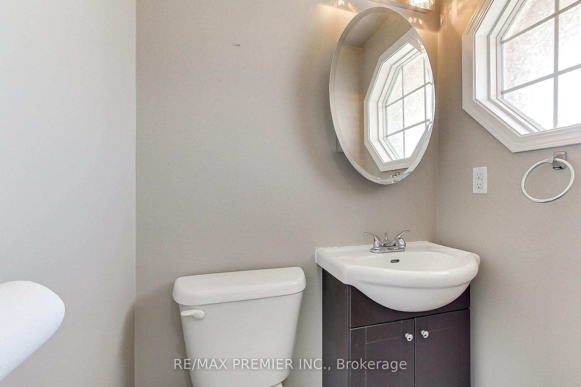 1505 Rankin Way photo 8