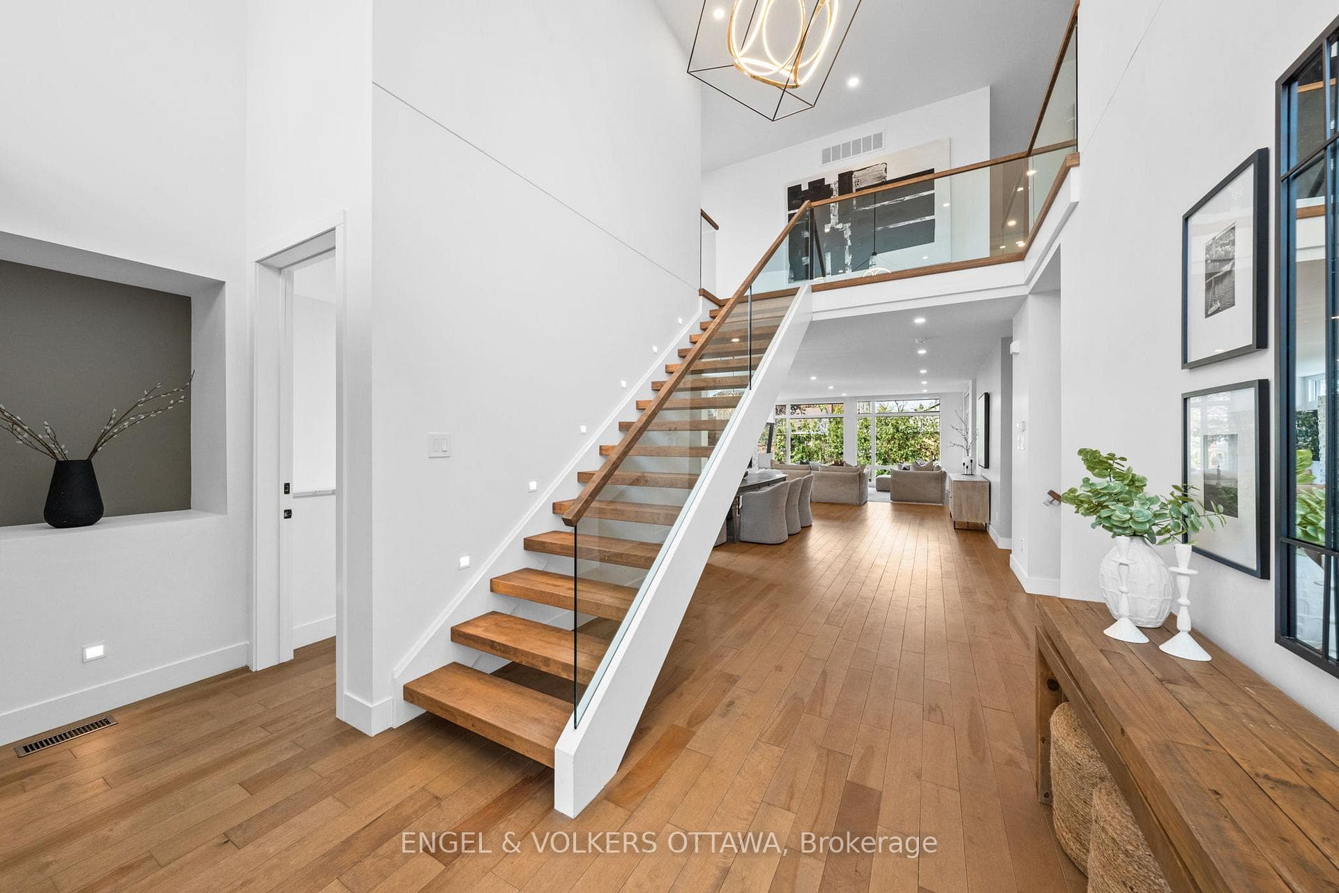 620 Rowanwood Avenue photo 16