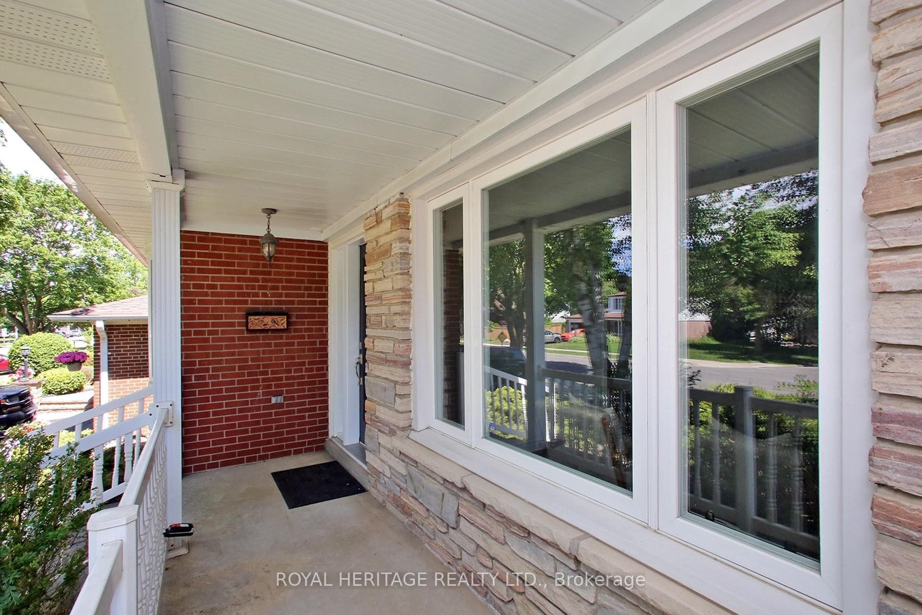 21 Wootten Way photo 31