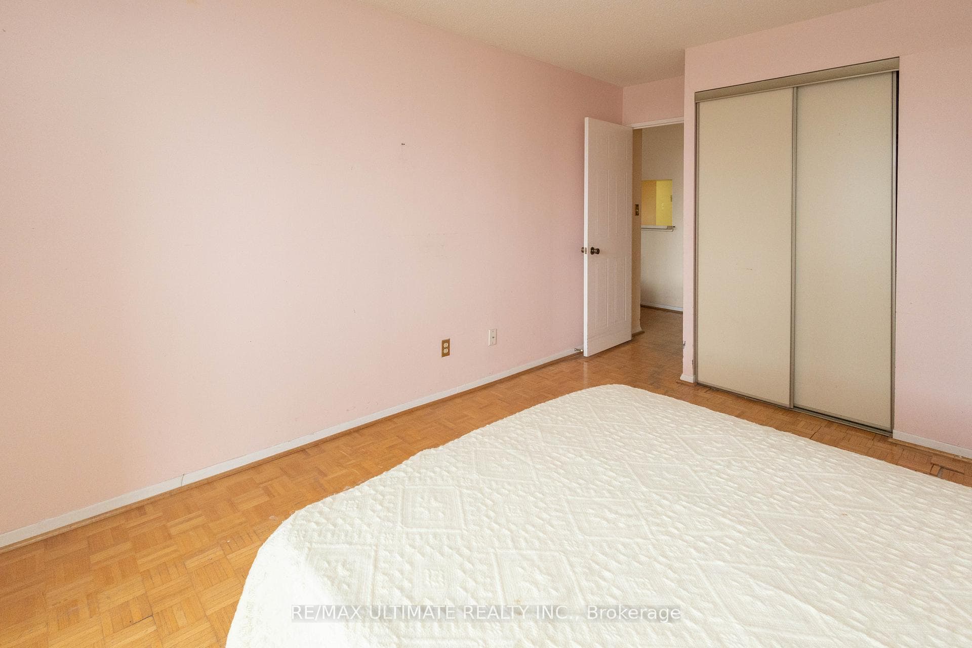 275 Bamburgh Circle Unit 204 photo 19
