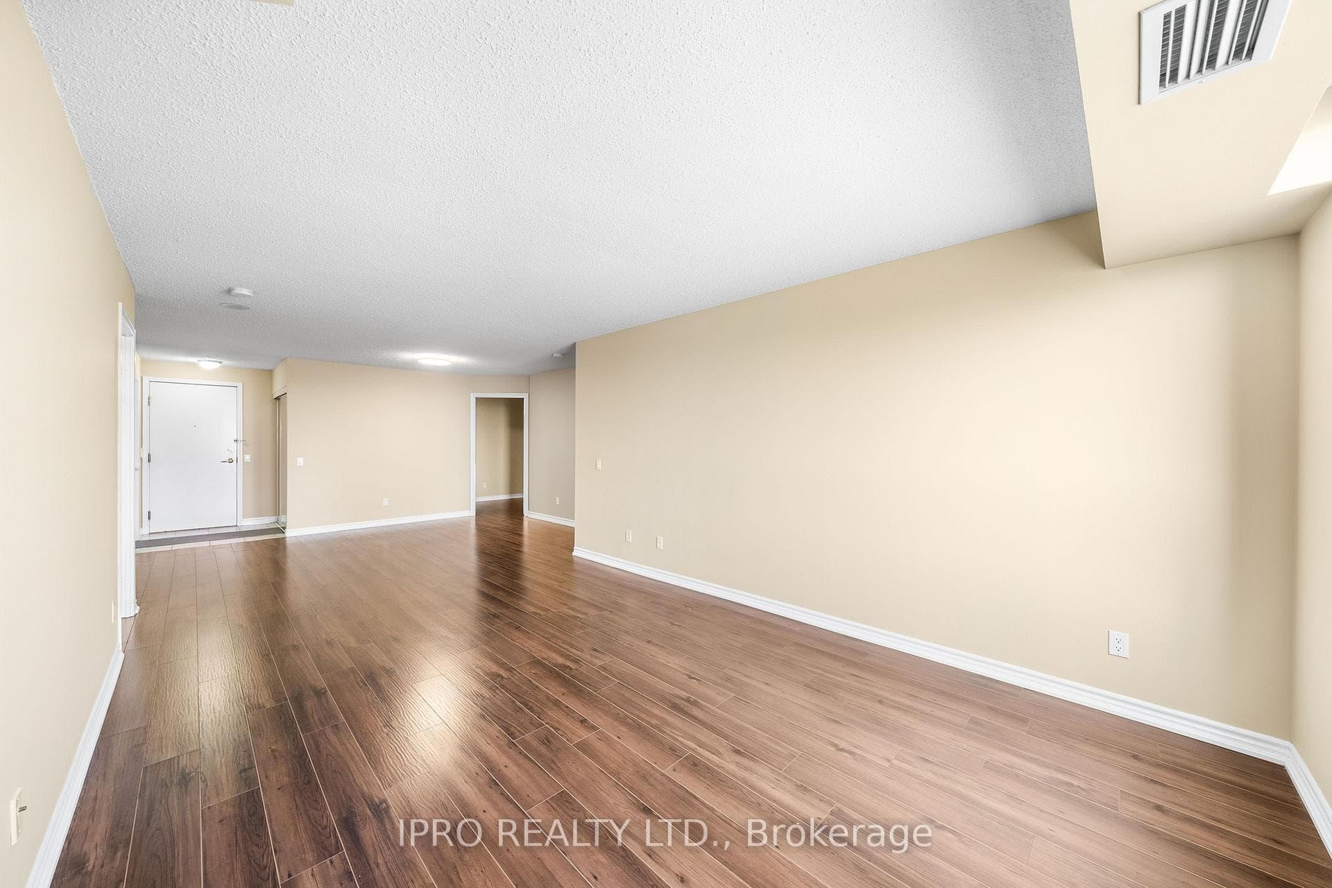 35 Kingsbridge Garden Circle Unit 2106 photo 13