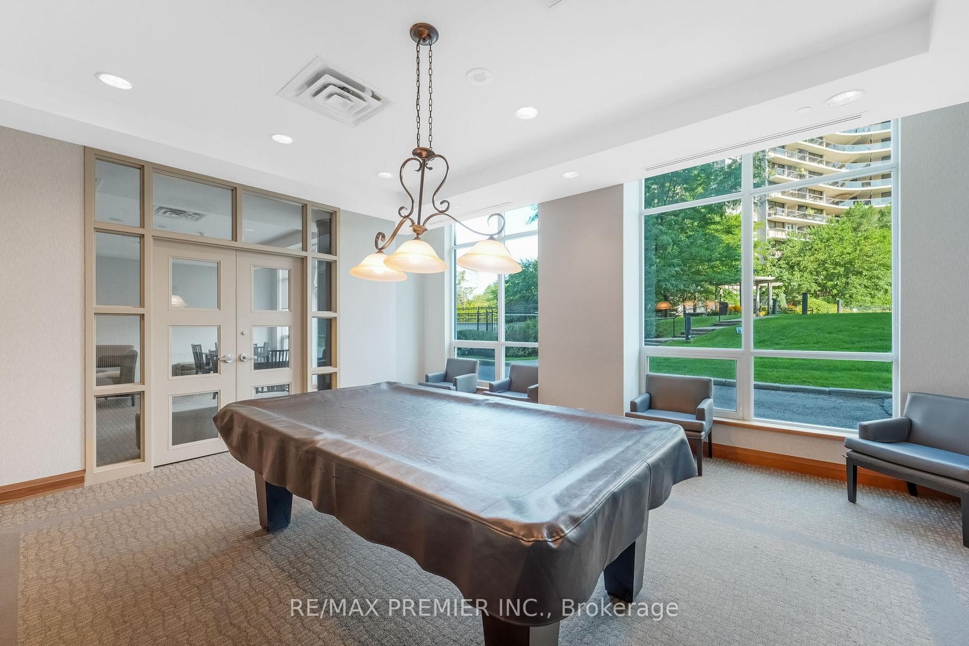 1403 Royal York Road Unit 216 photo 20