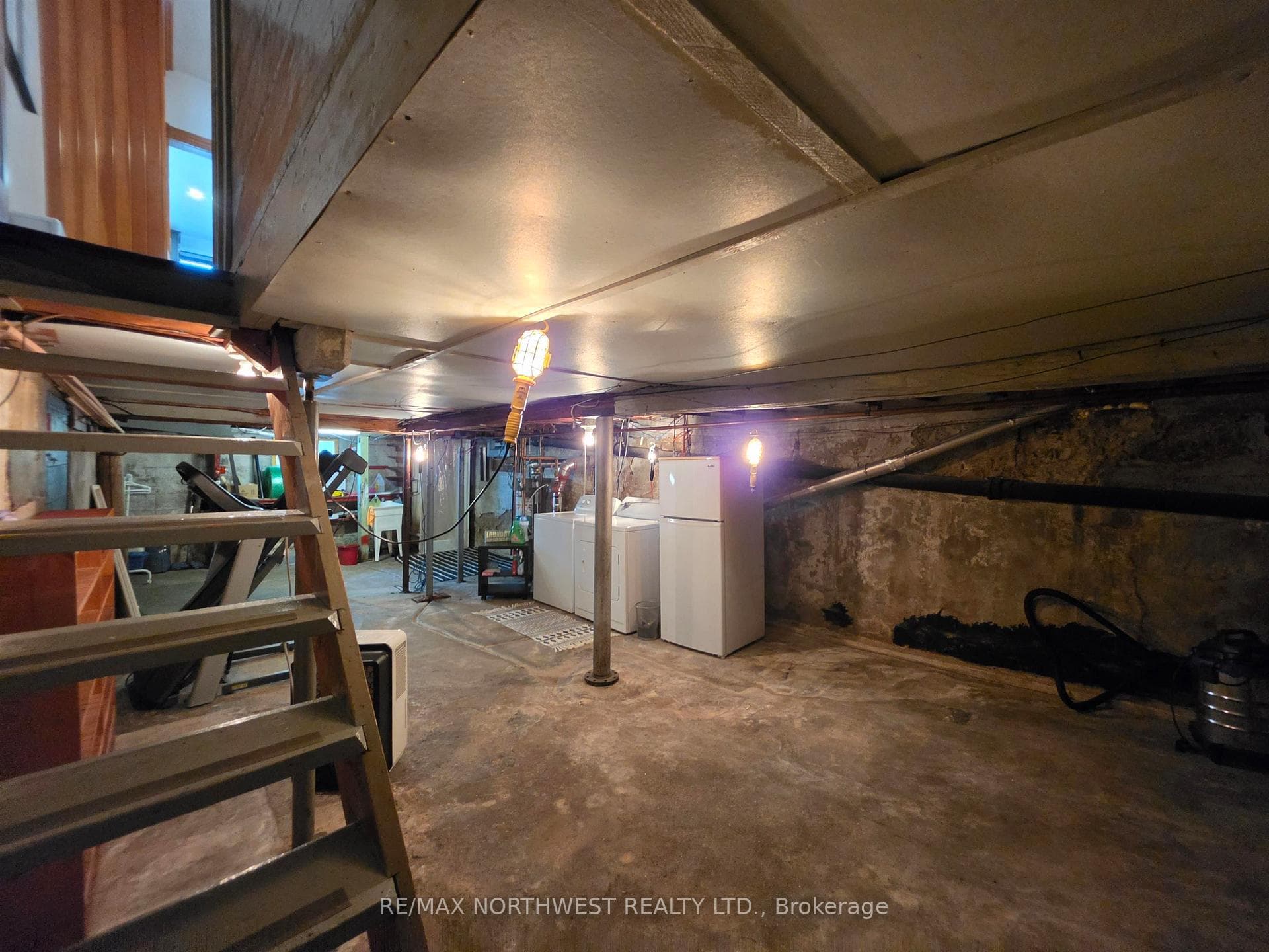 409 Third Street North photo 30