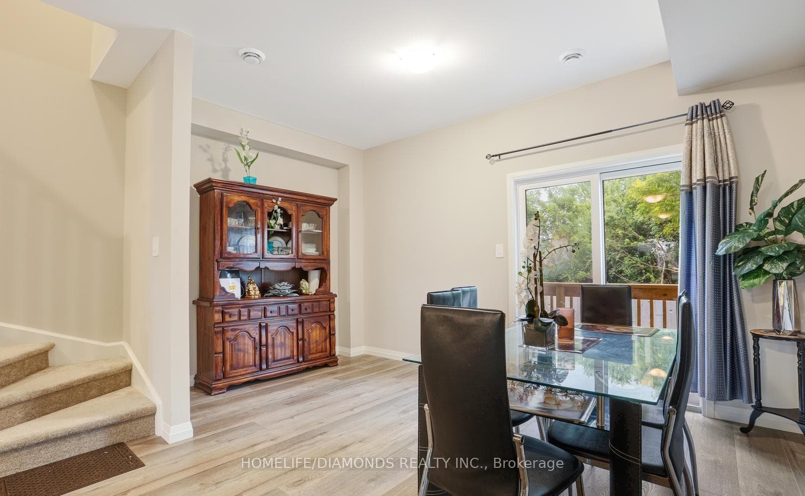 720 GREY Street Unit 10 photo 15