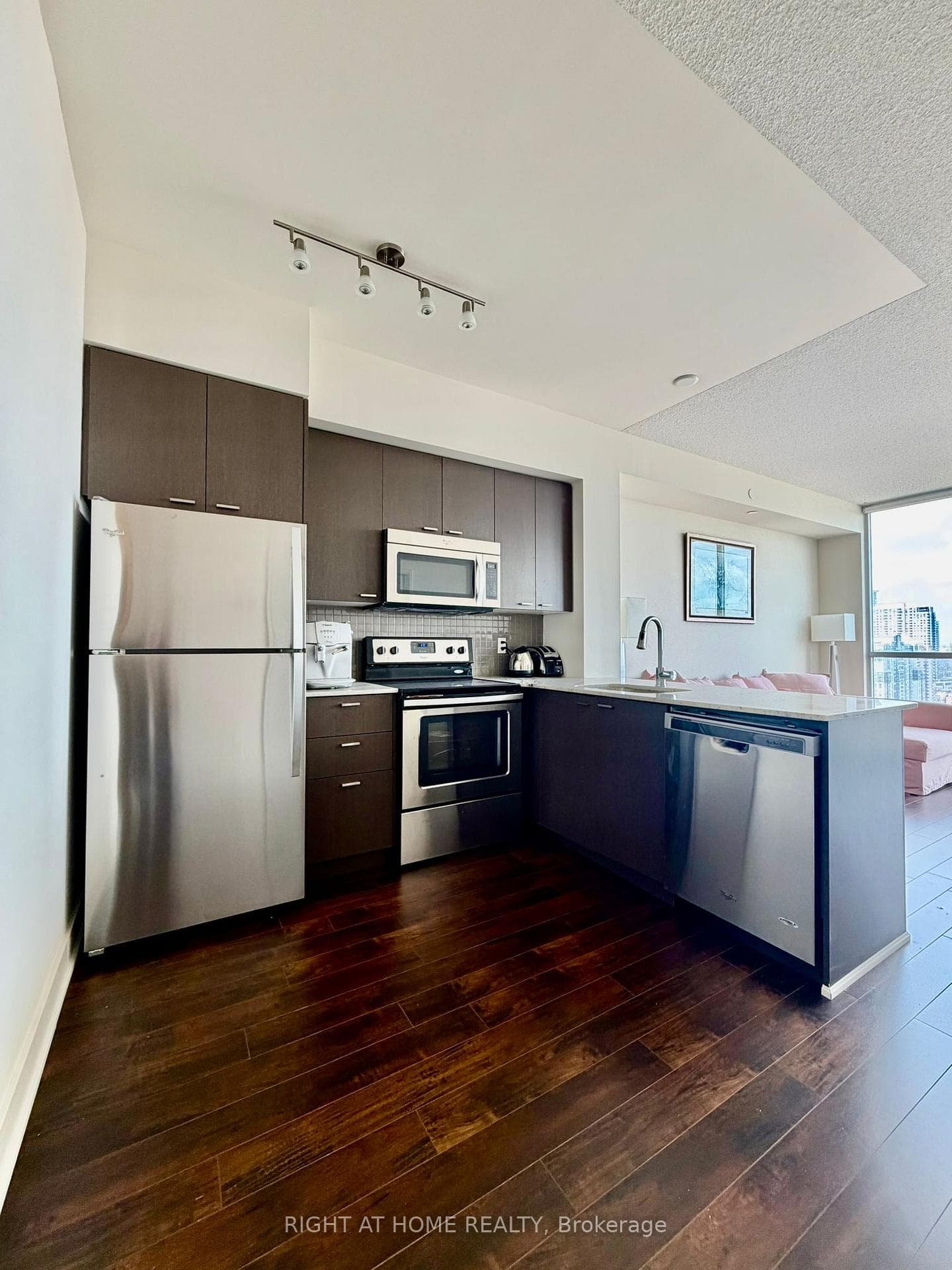 88 Sheppard Avenue Unit 2408 photo 5