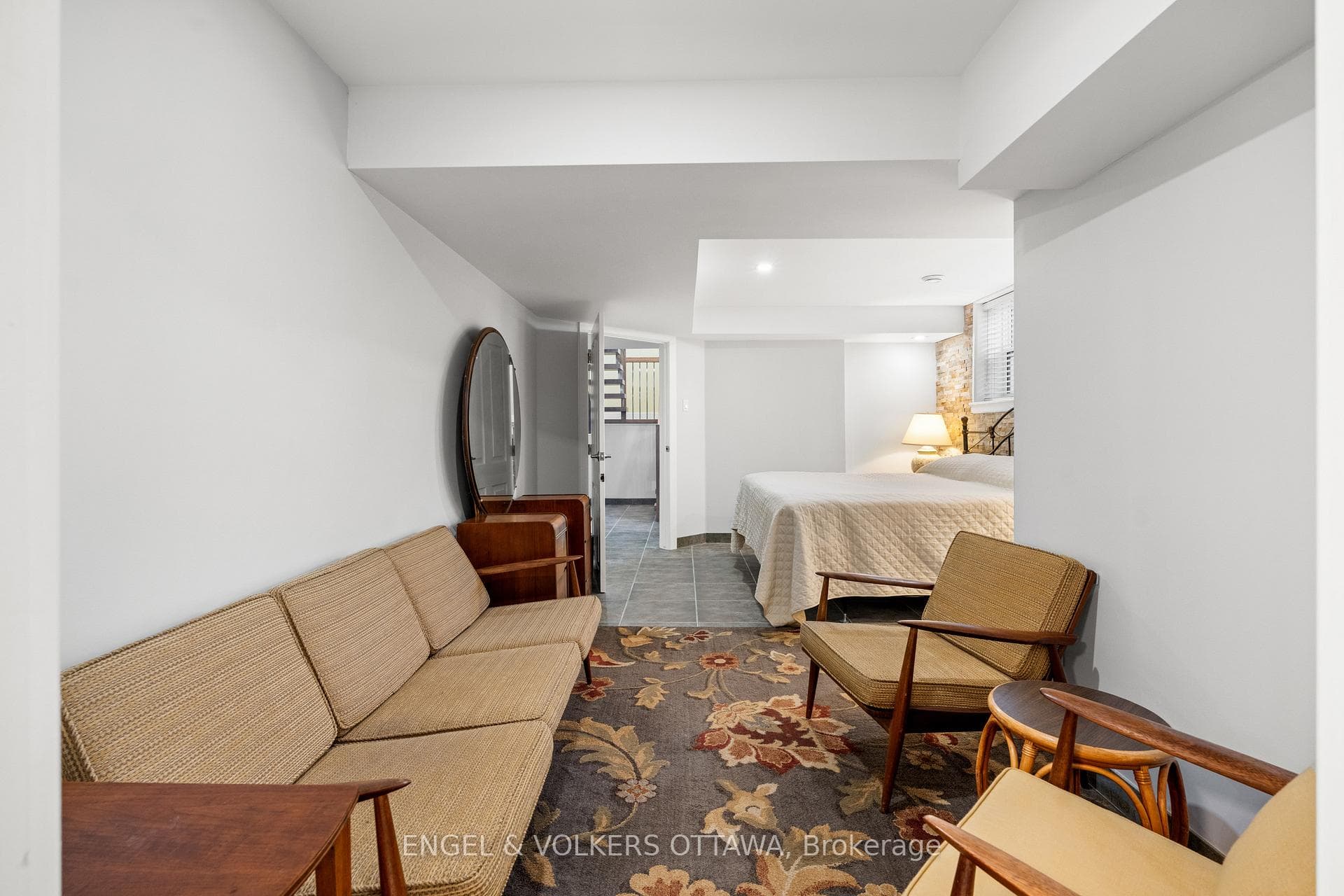 1562 Lakeshore Drive photo 35