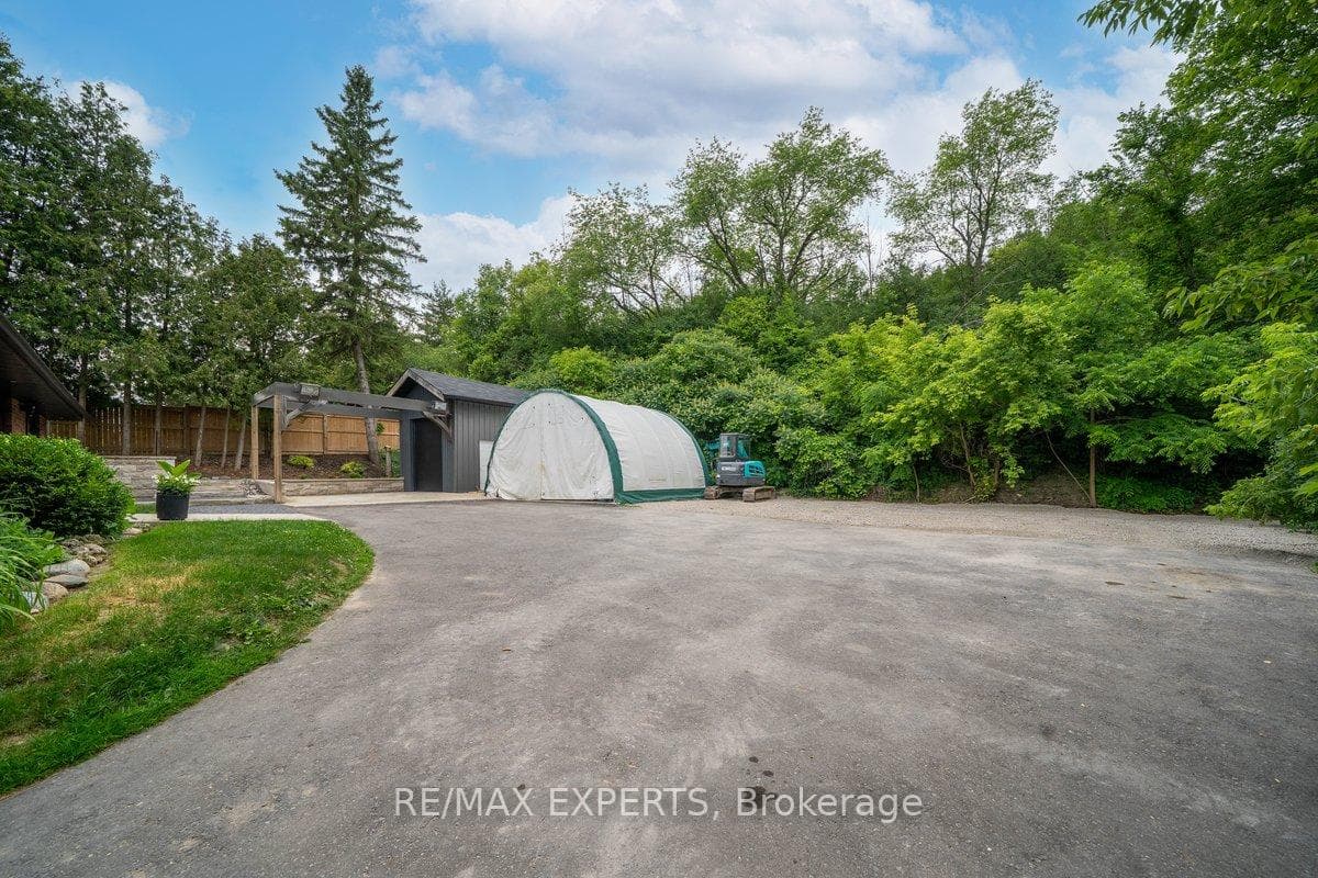 525 King Street photo 4