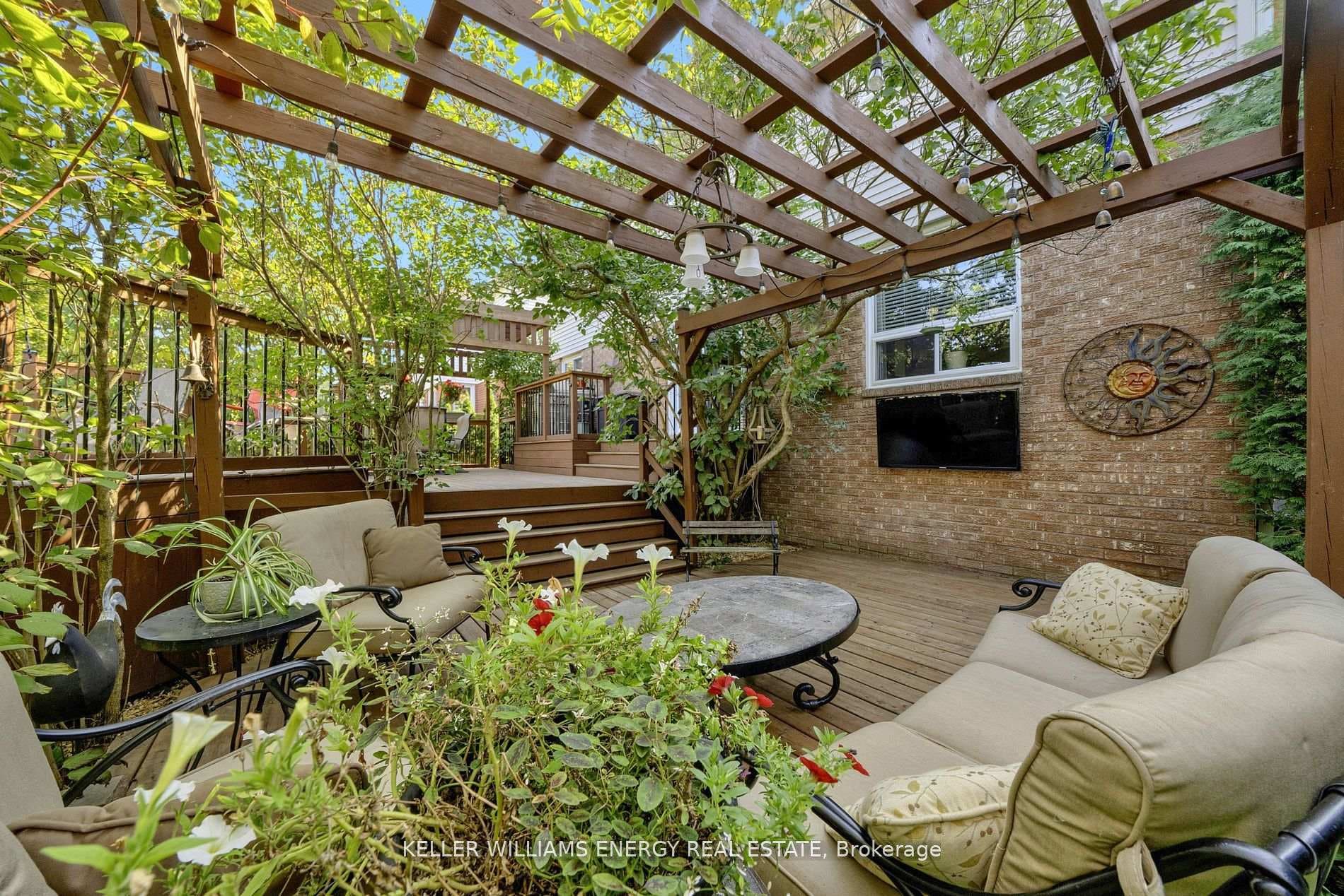 44 Rutherford Drive photo 42