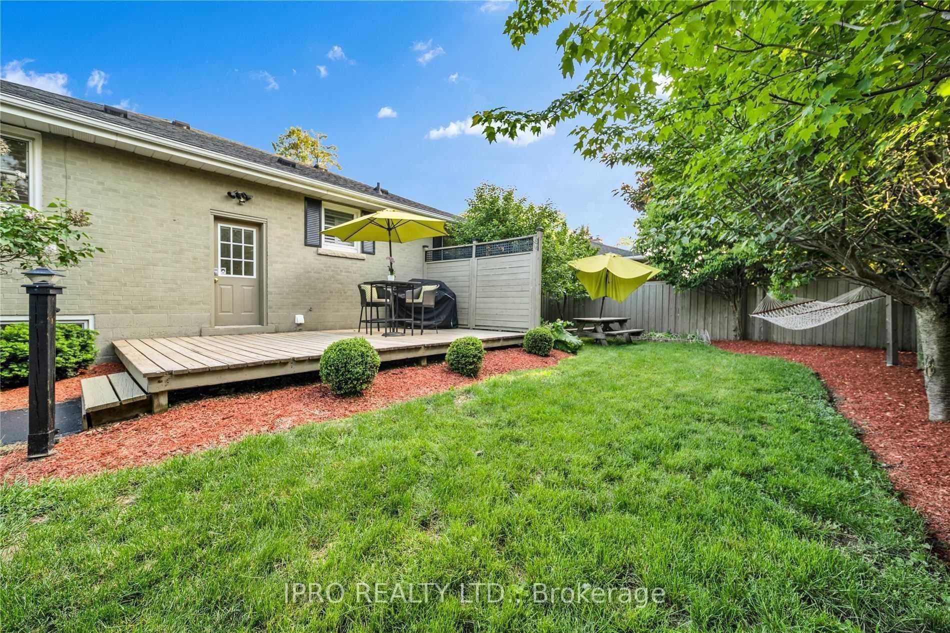 526 Anson Drive photo 23
