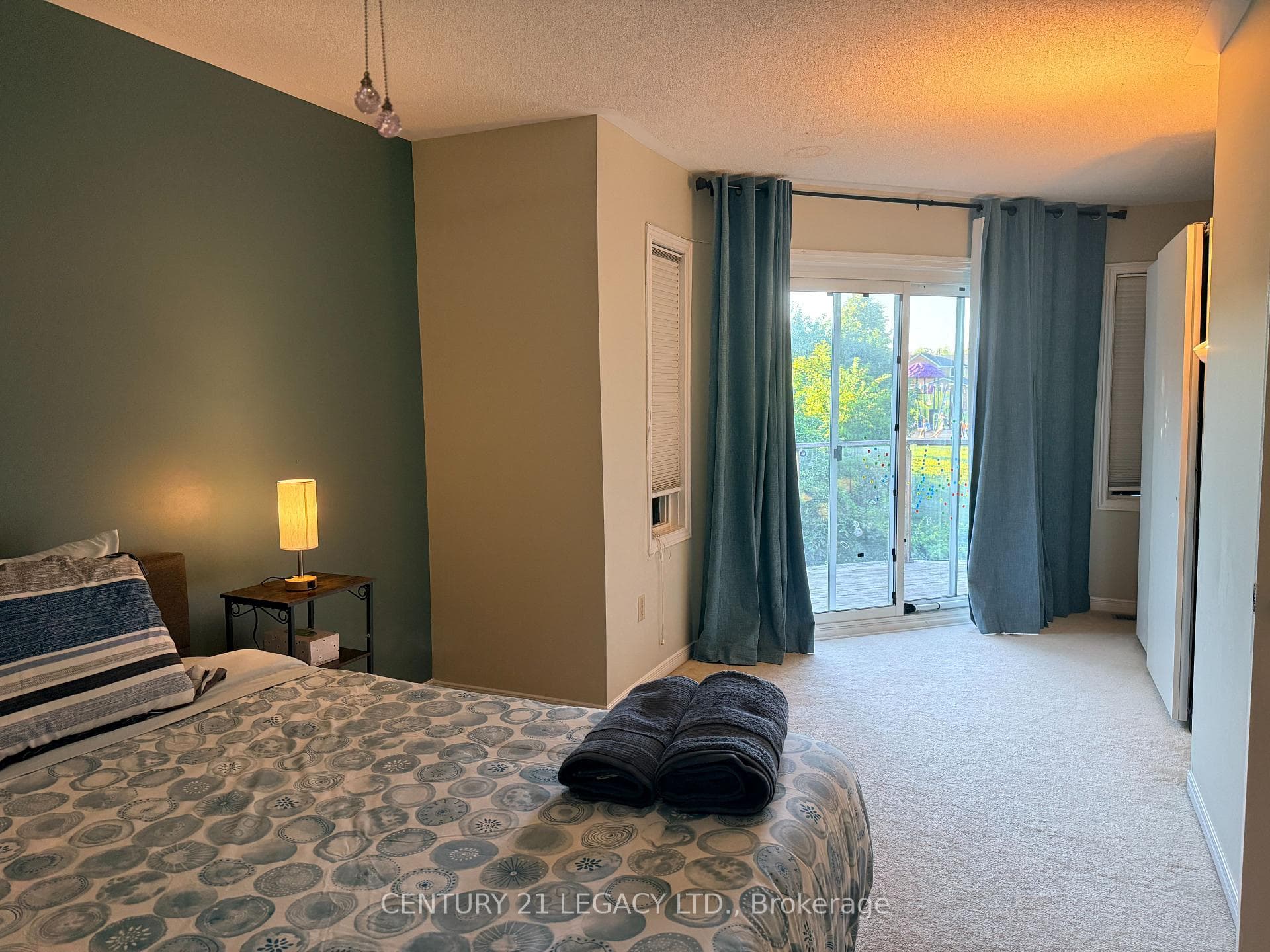 134 Provincial Place photo 15