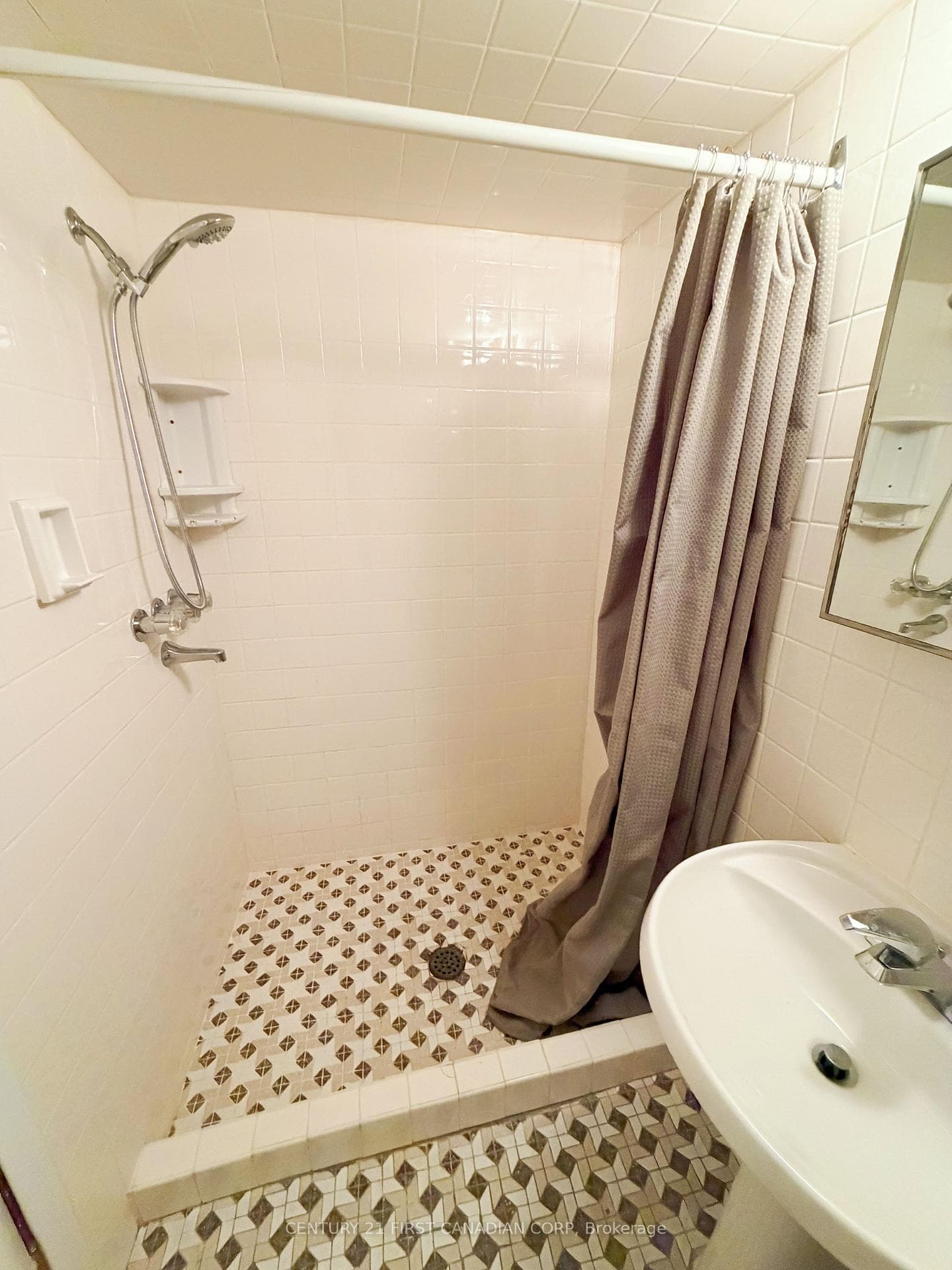 37 Stormont Drive photo 22