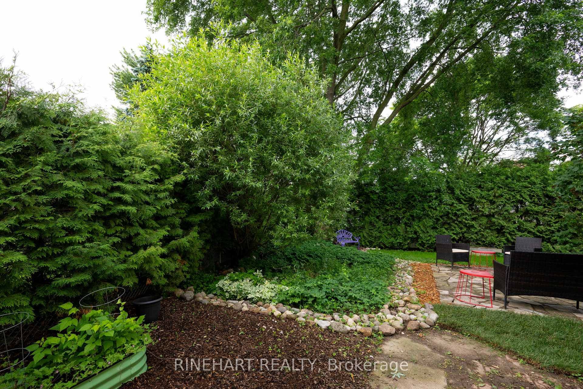 55 Grenfell Court photo 31
