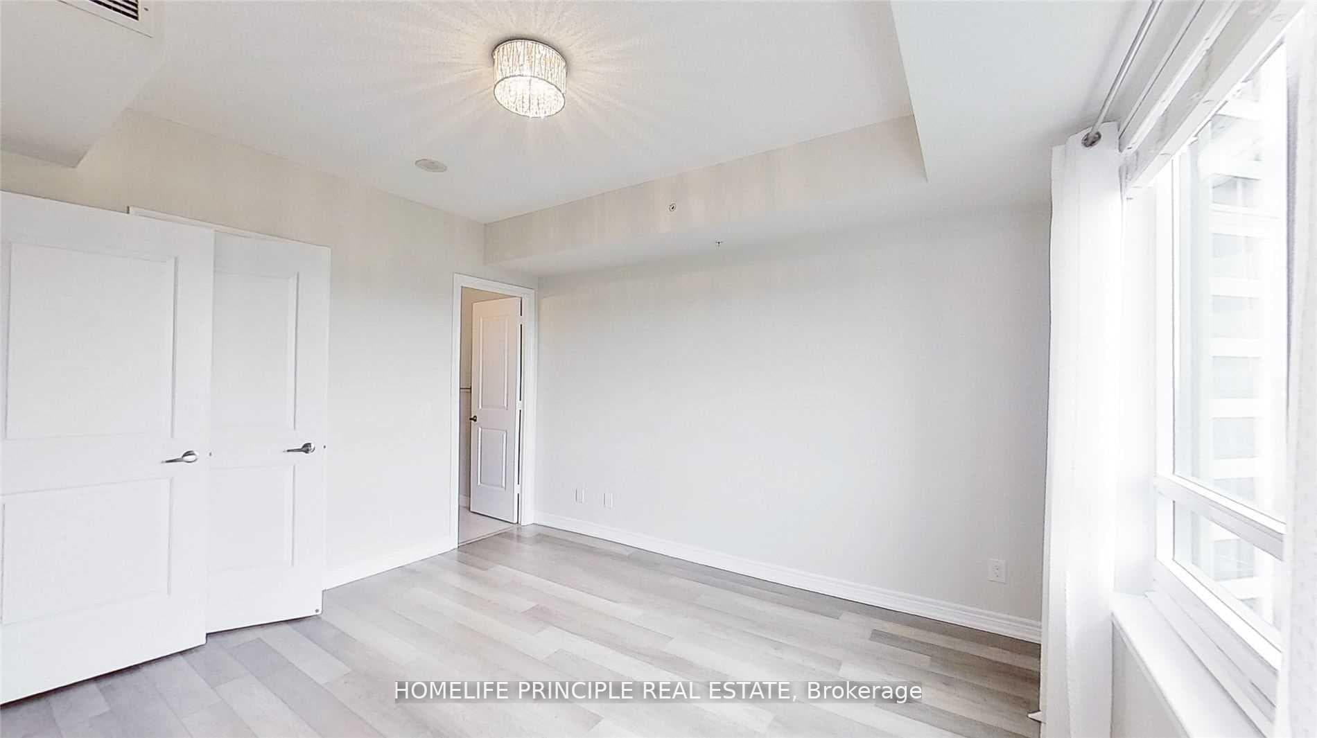 9255 Jane Street Unit 1010 photo 28