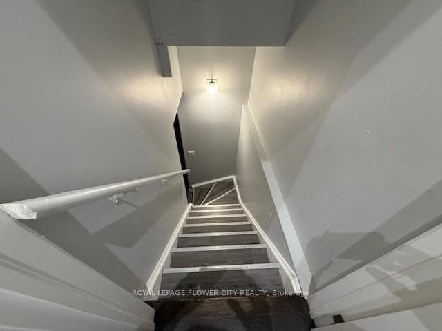 54 Valley Lane photo 30