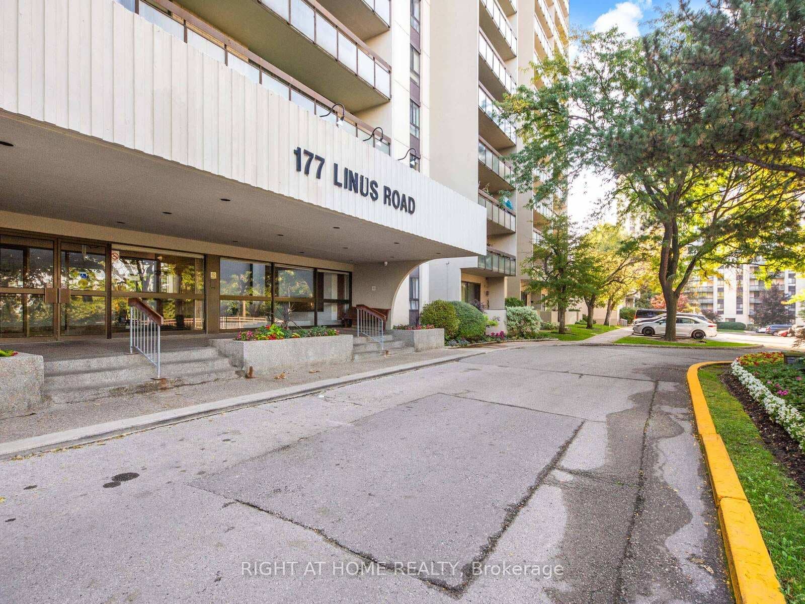 177 Linus Road Unit 612 photo 2