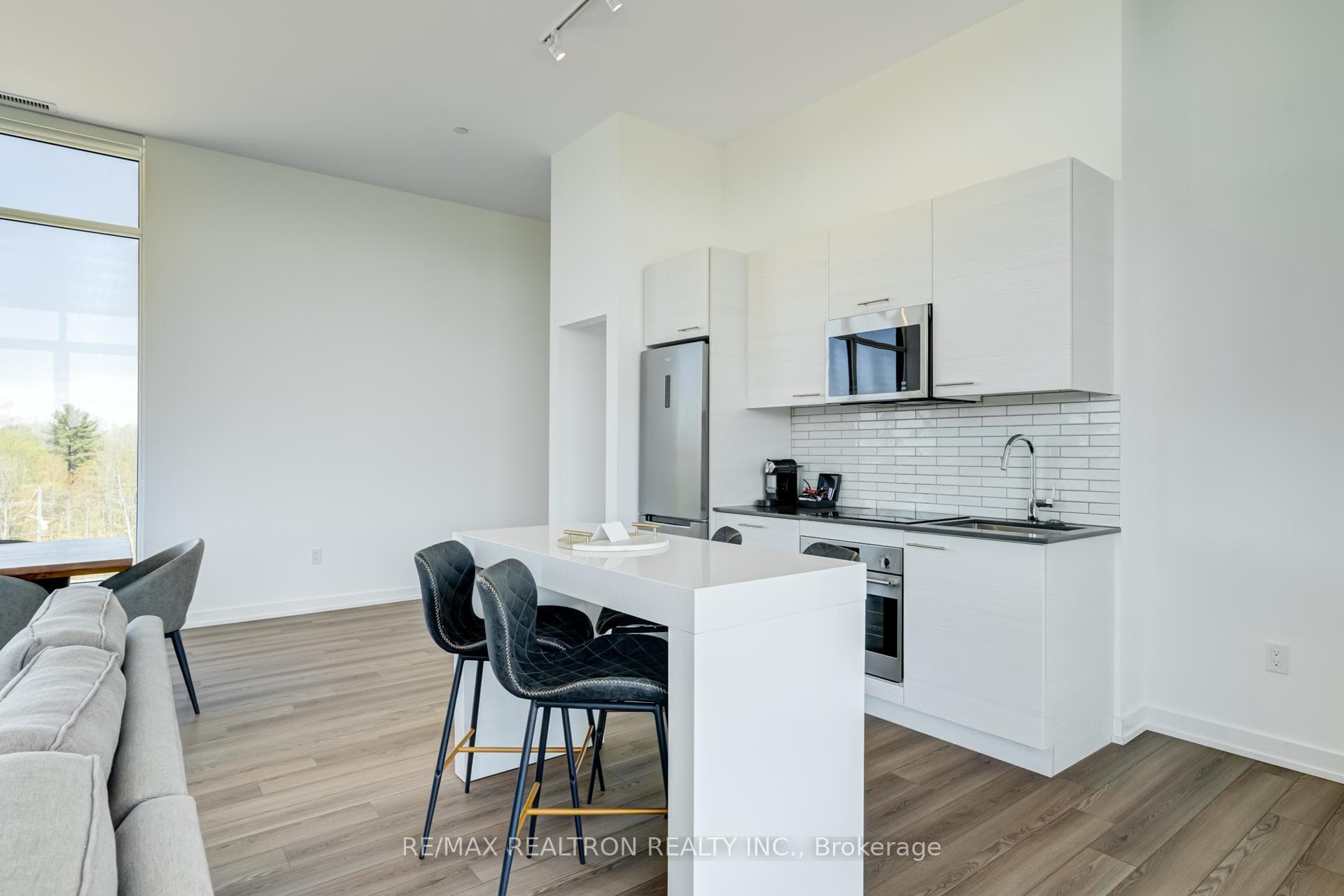 120 Carrick Trail Unit 501 photo 10