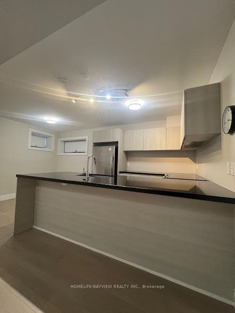 379 O'Connor Drive Unit Unit 1 (Bsmnt) photo 11