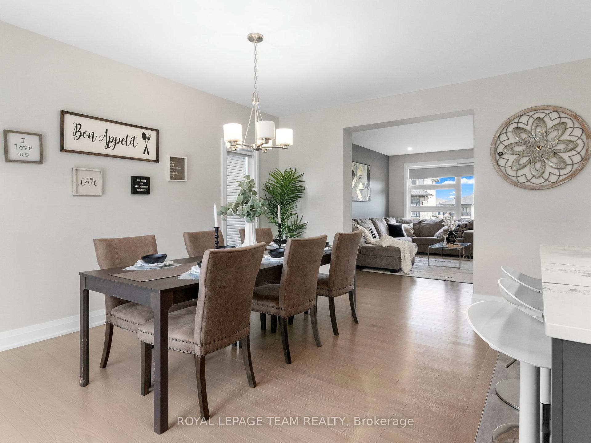 149 ARGILE Street photo 12