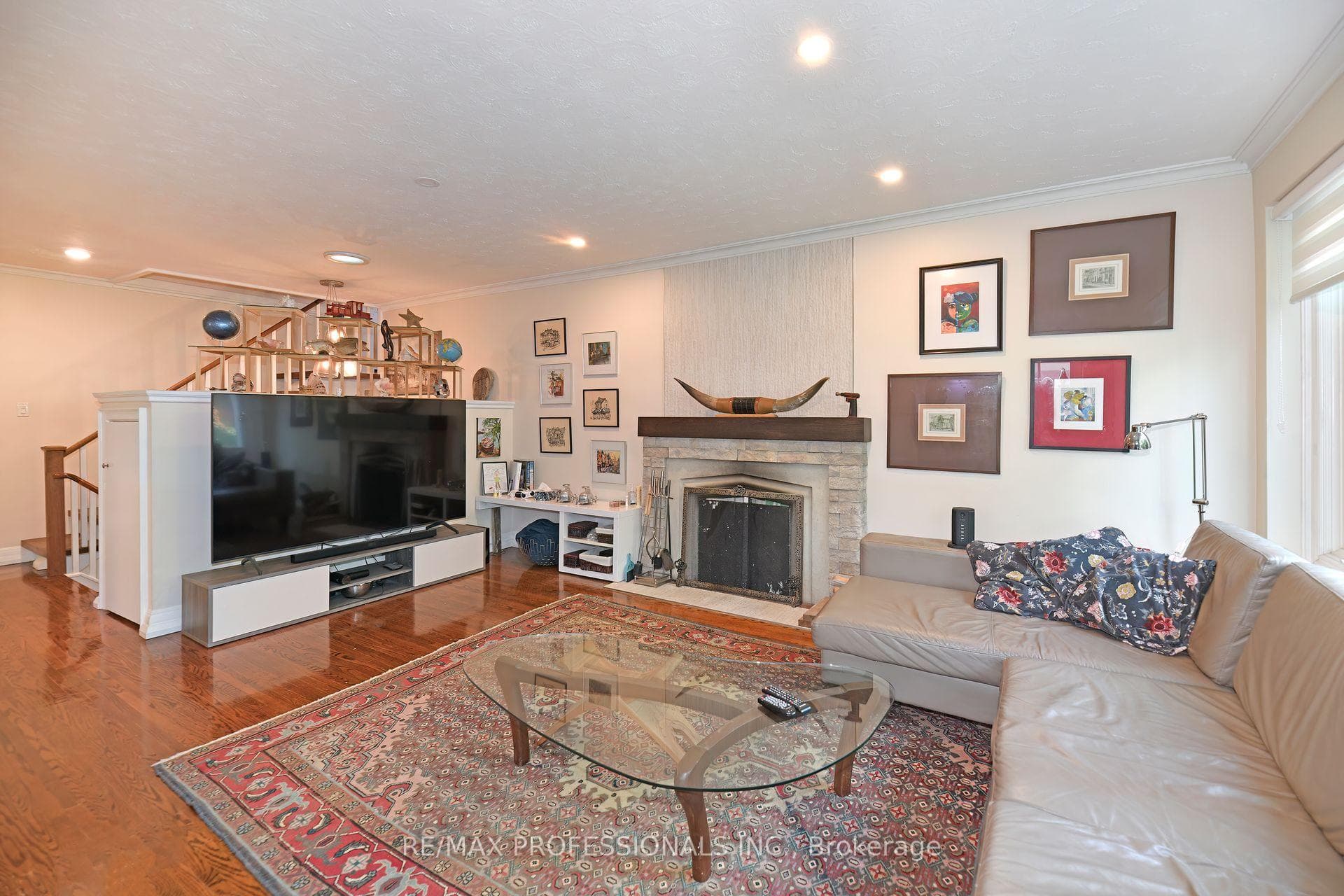 11 Brynston Road photo 6