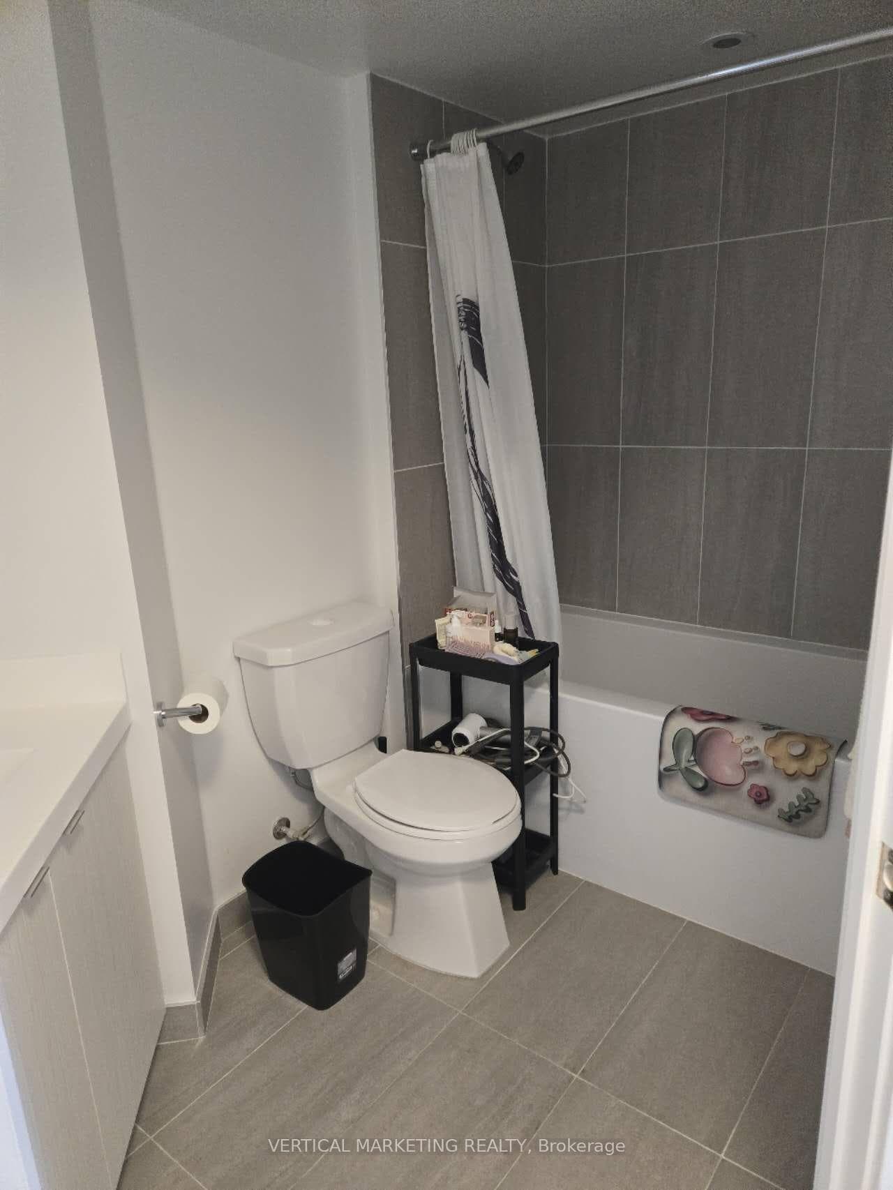 5 Mabelle Ave Avenue Unit 1428 photo 7