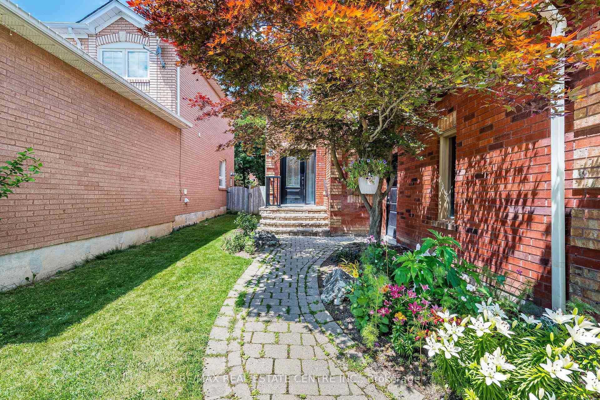 14231 Argyll Road photo 3