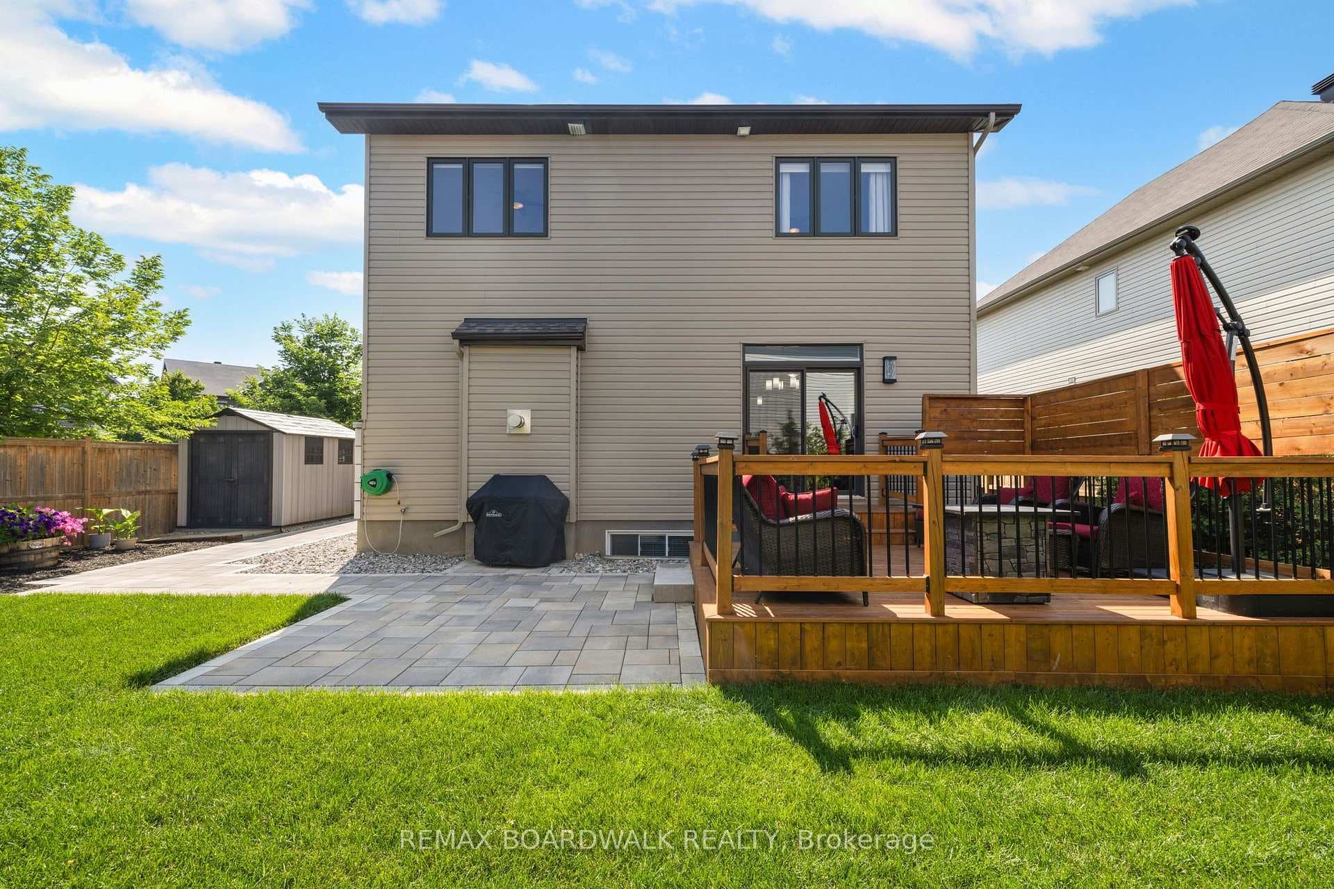 112 Francis Street photo 38