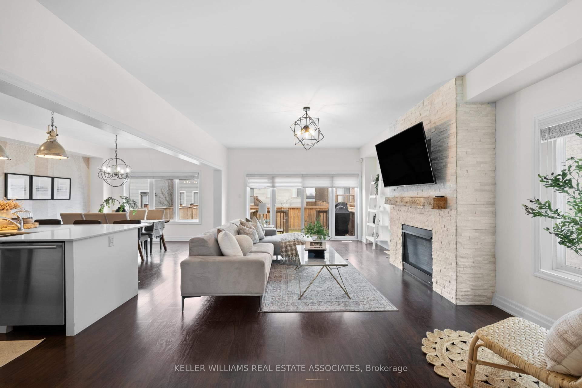 59 Cannery Drive photo 4