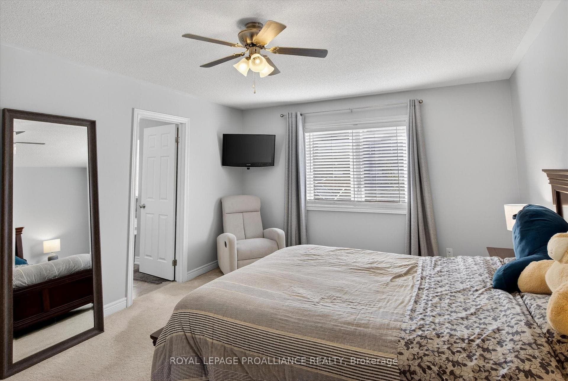61 Briggs Grove photo 25