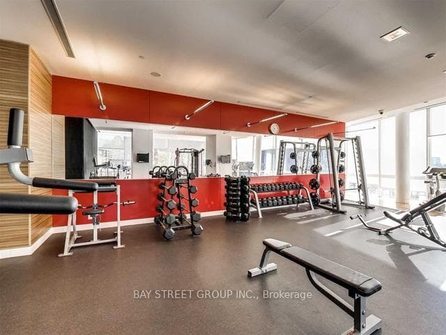 120 Homewood Avenue Unit 1805 photo 11