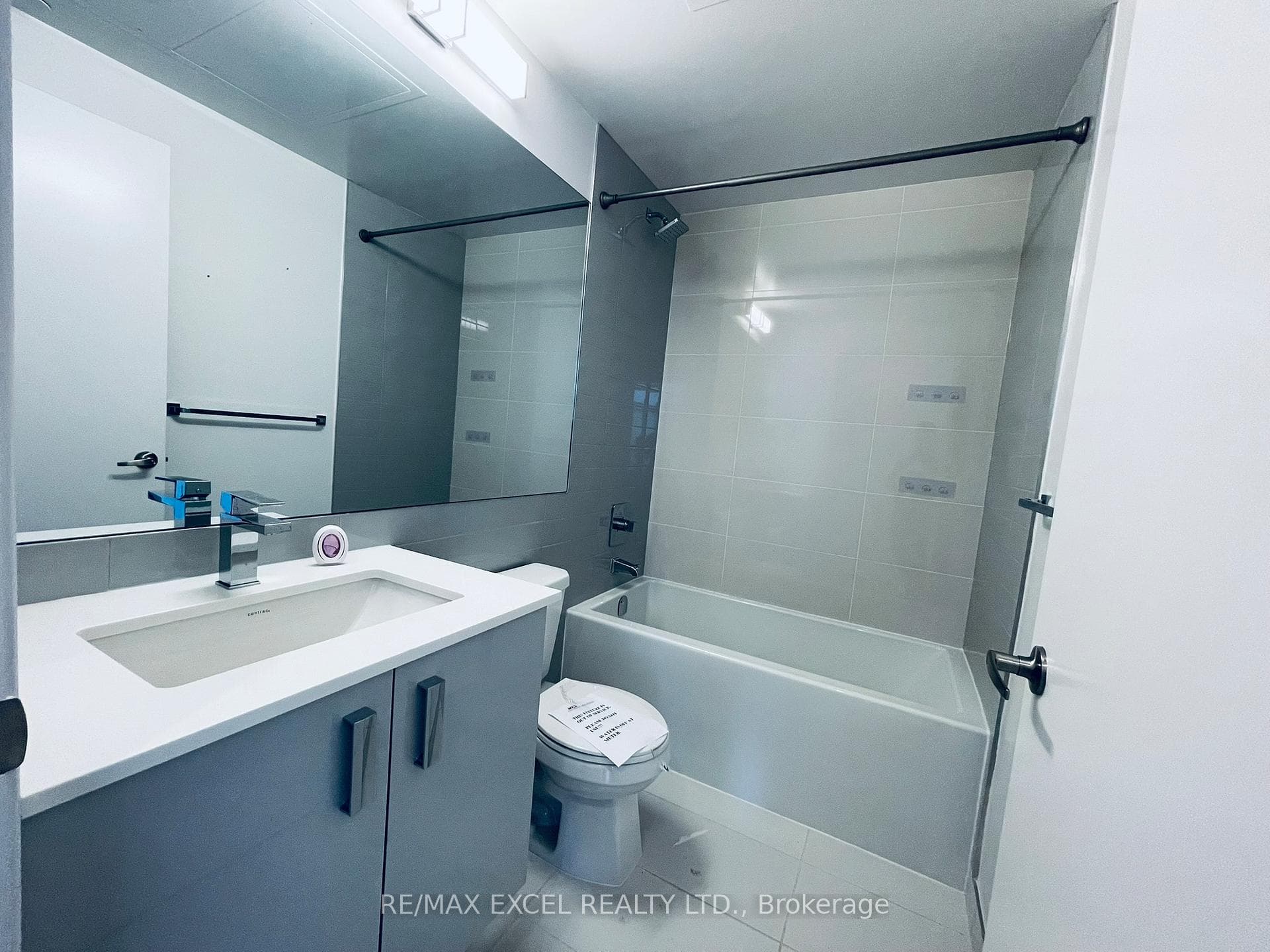 26 Gibbs Road Unit 731 photo 8