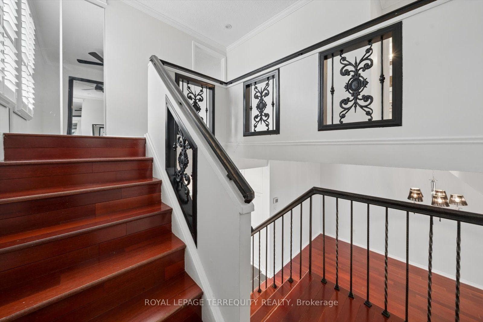 1825 Hyde Mill Crescent photo 17