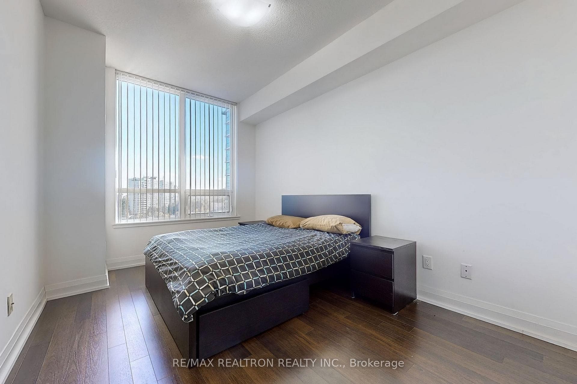 75 North Park Road Unit 707 photo 14