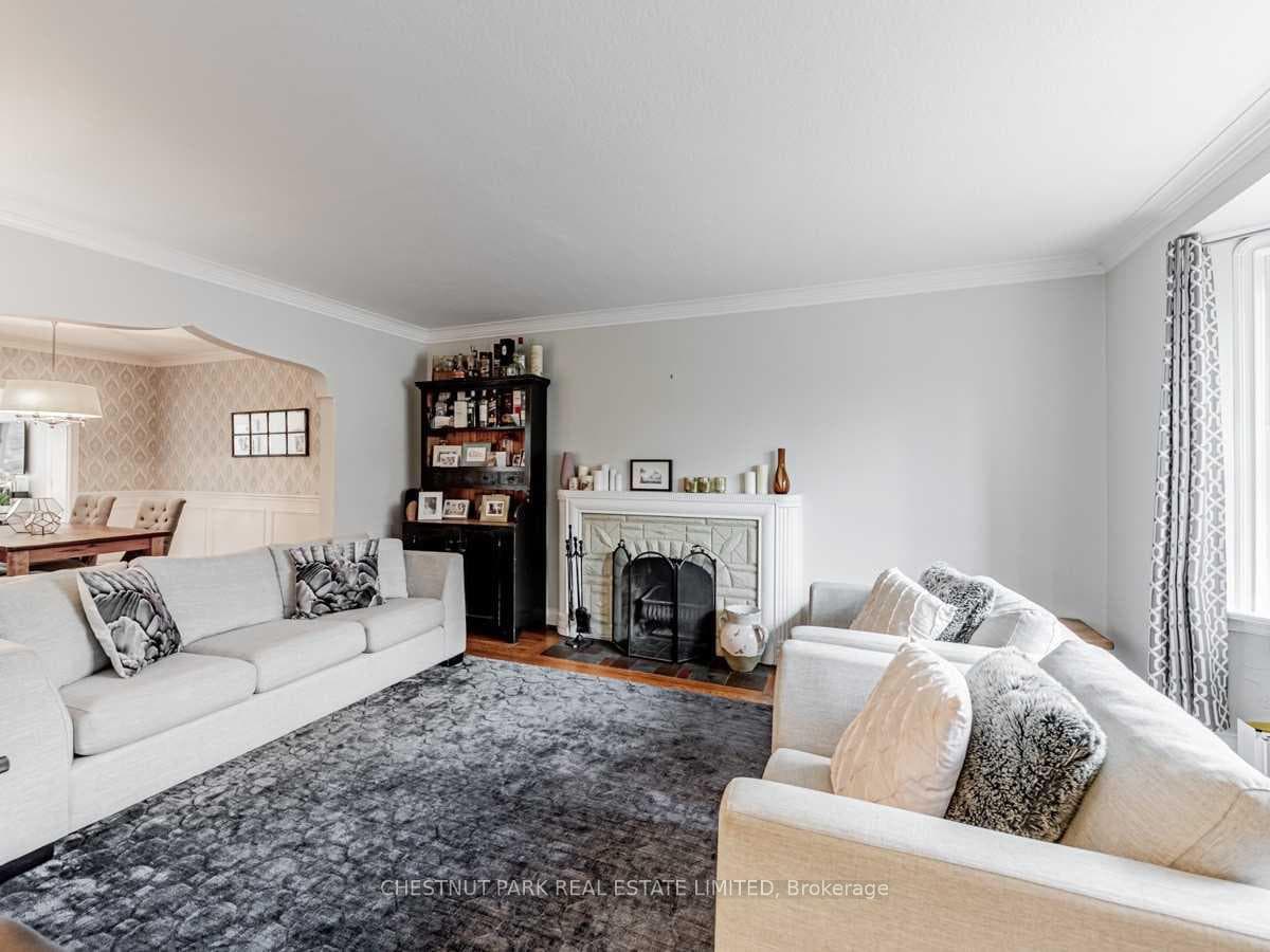 29 Glenvale Boulevard photo 6