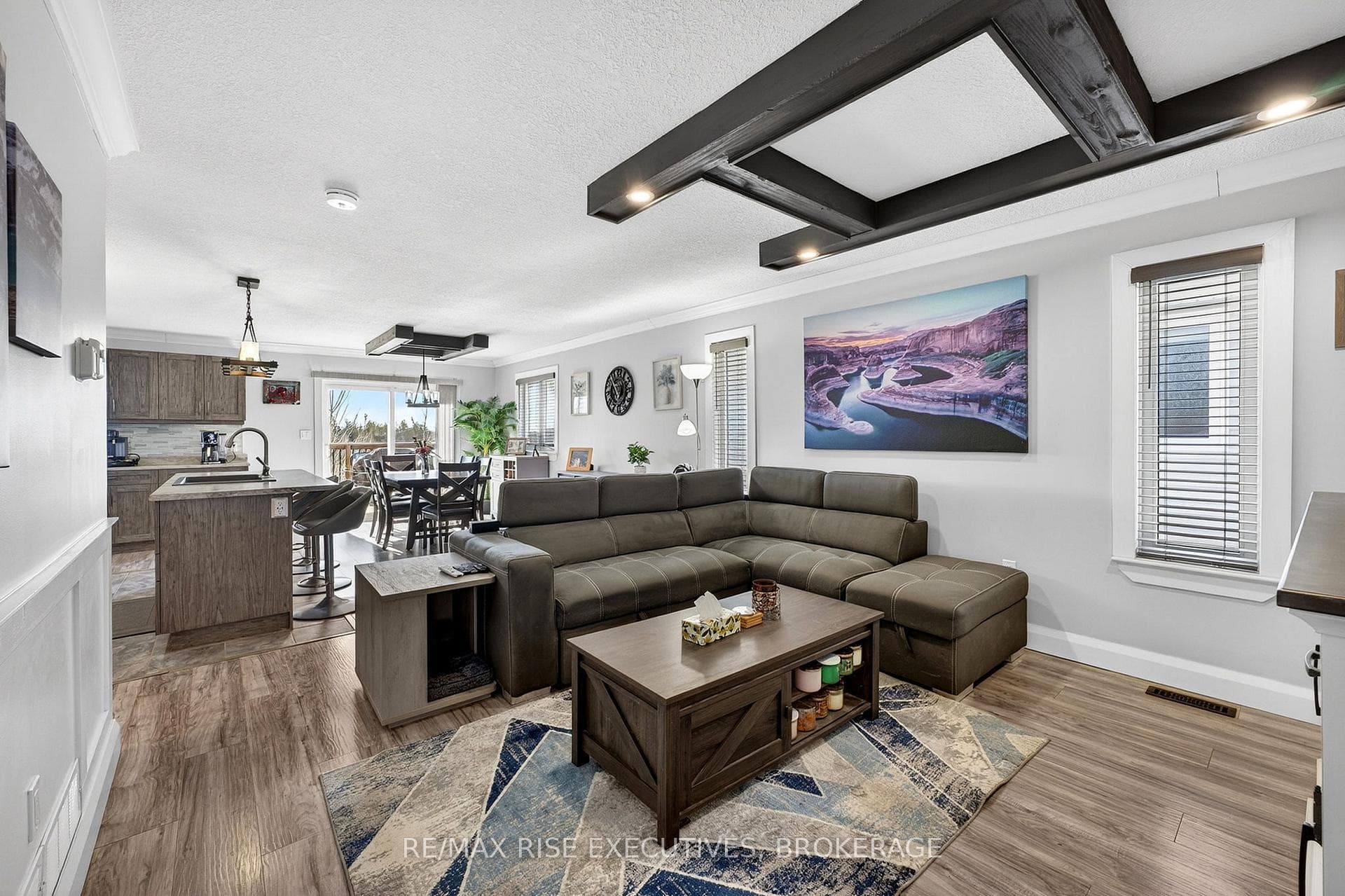 130 Brennan Crescent photo 6