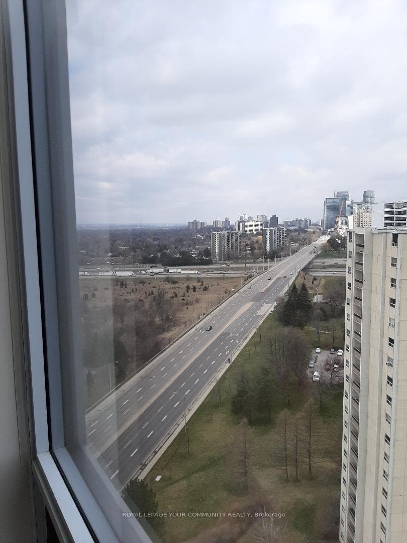18 Graydon Hall Drive Unit 2106 photo 19