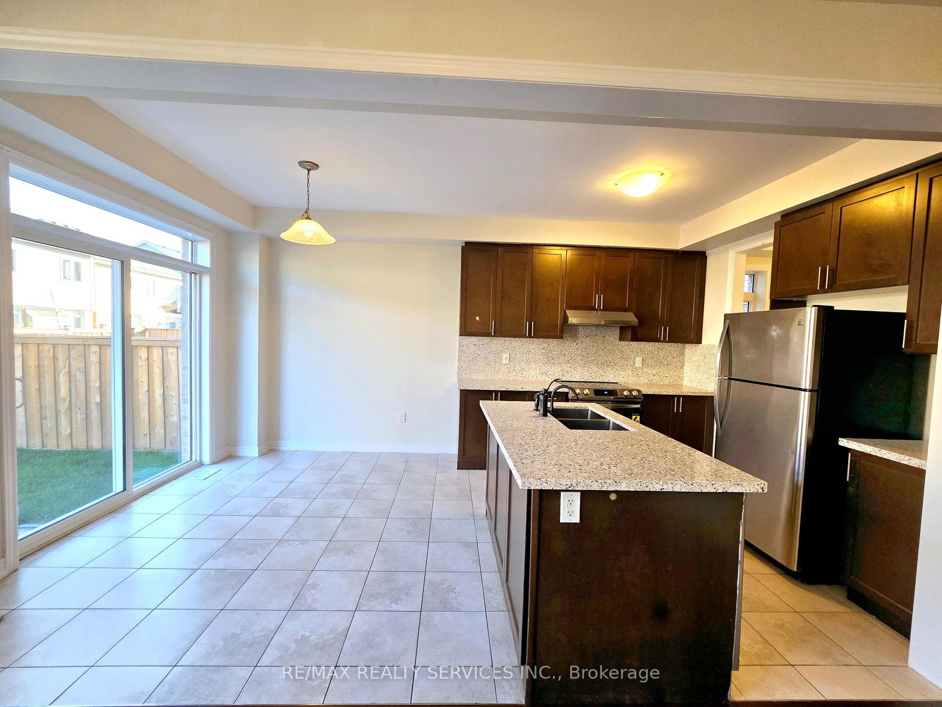 64 Mullholland Avenue photo 14