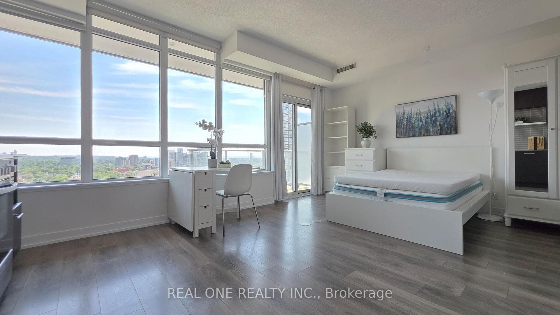 365 Church Street Unit 2408 photo 1