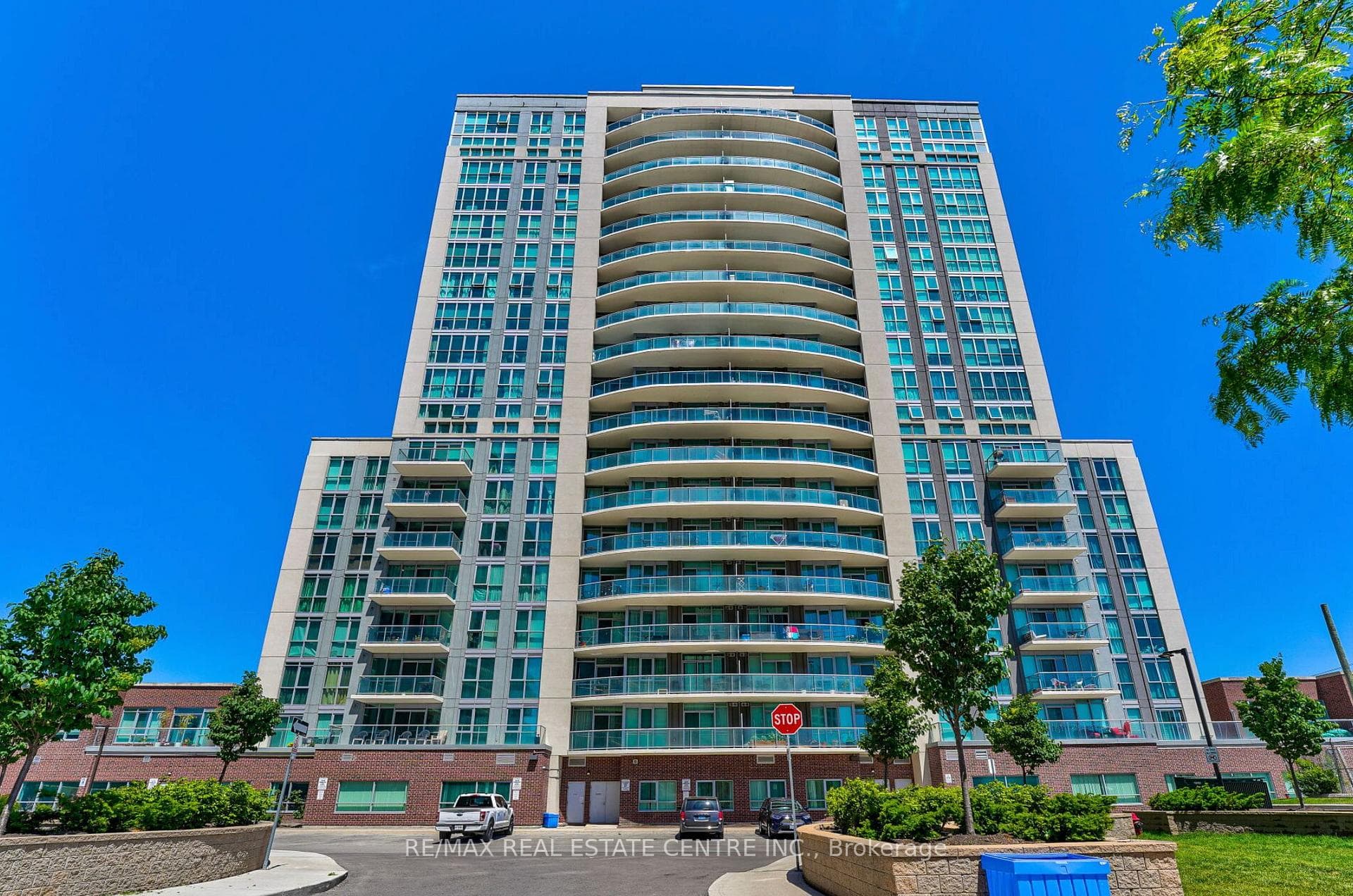 1328 Birchmount Road Unit 1806 photo 1