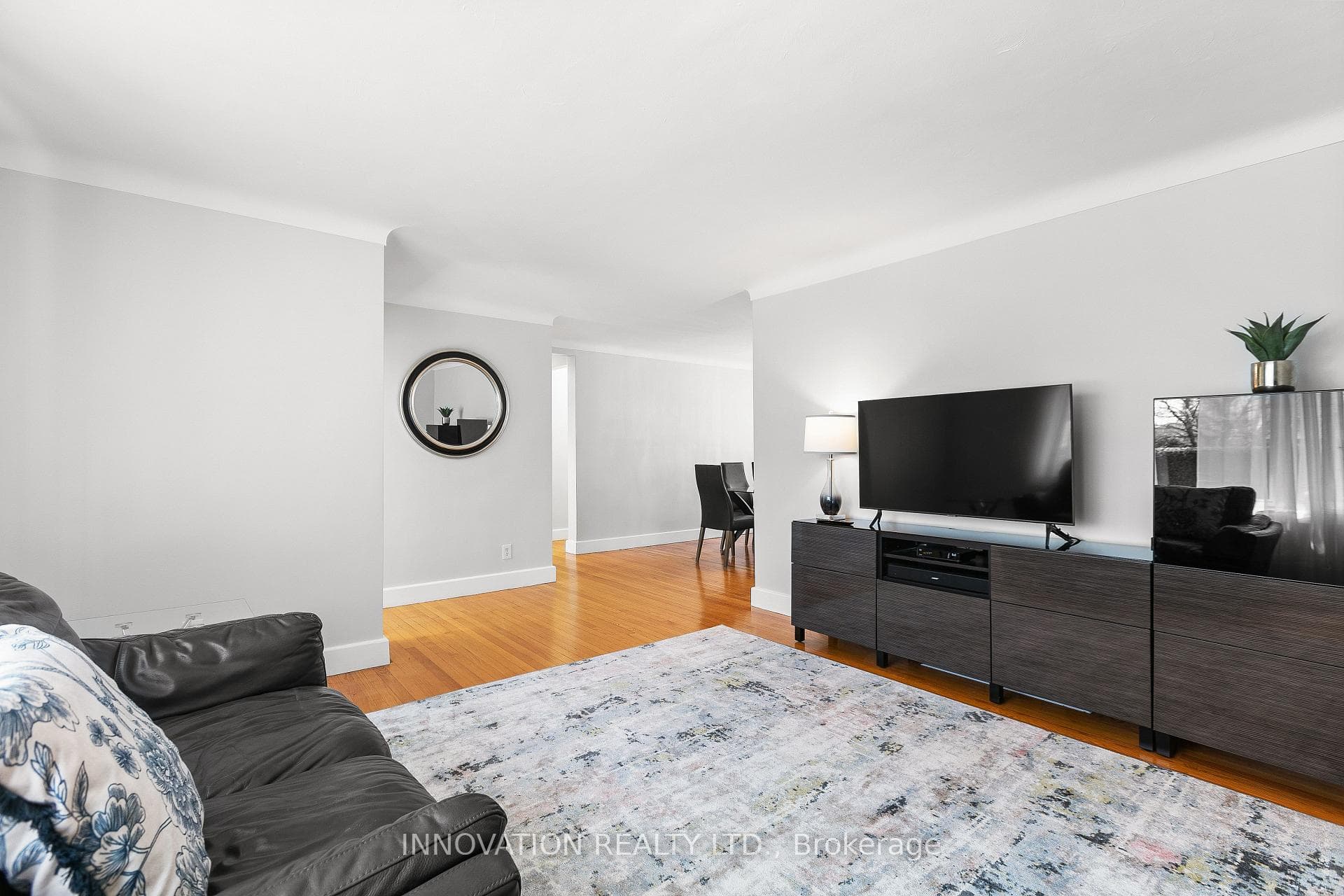 73 Oakridge Boulevard photo 6