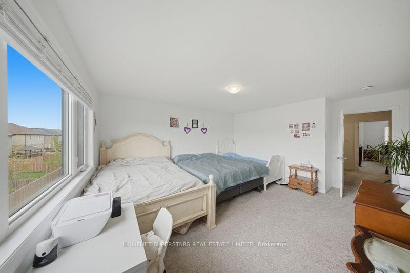 135 Hardcastle Drive Unit 42 photo 20