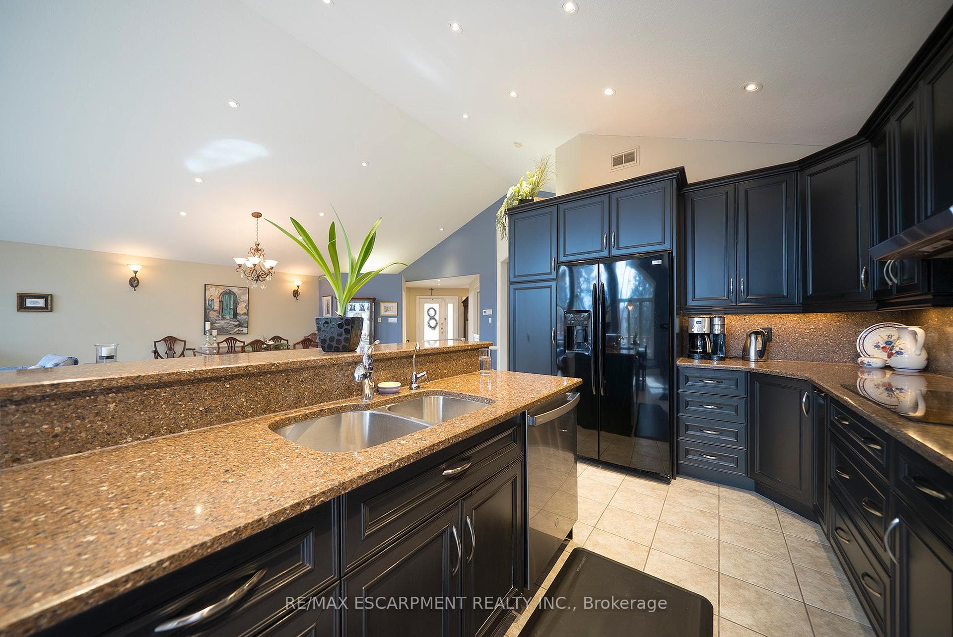 422 Powerline Road Unit 21 photo 19