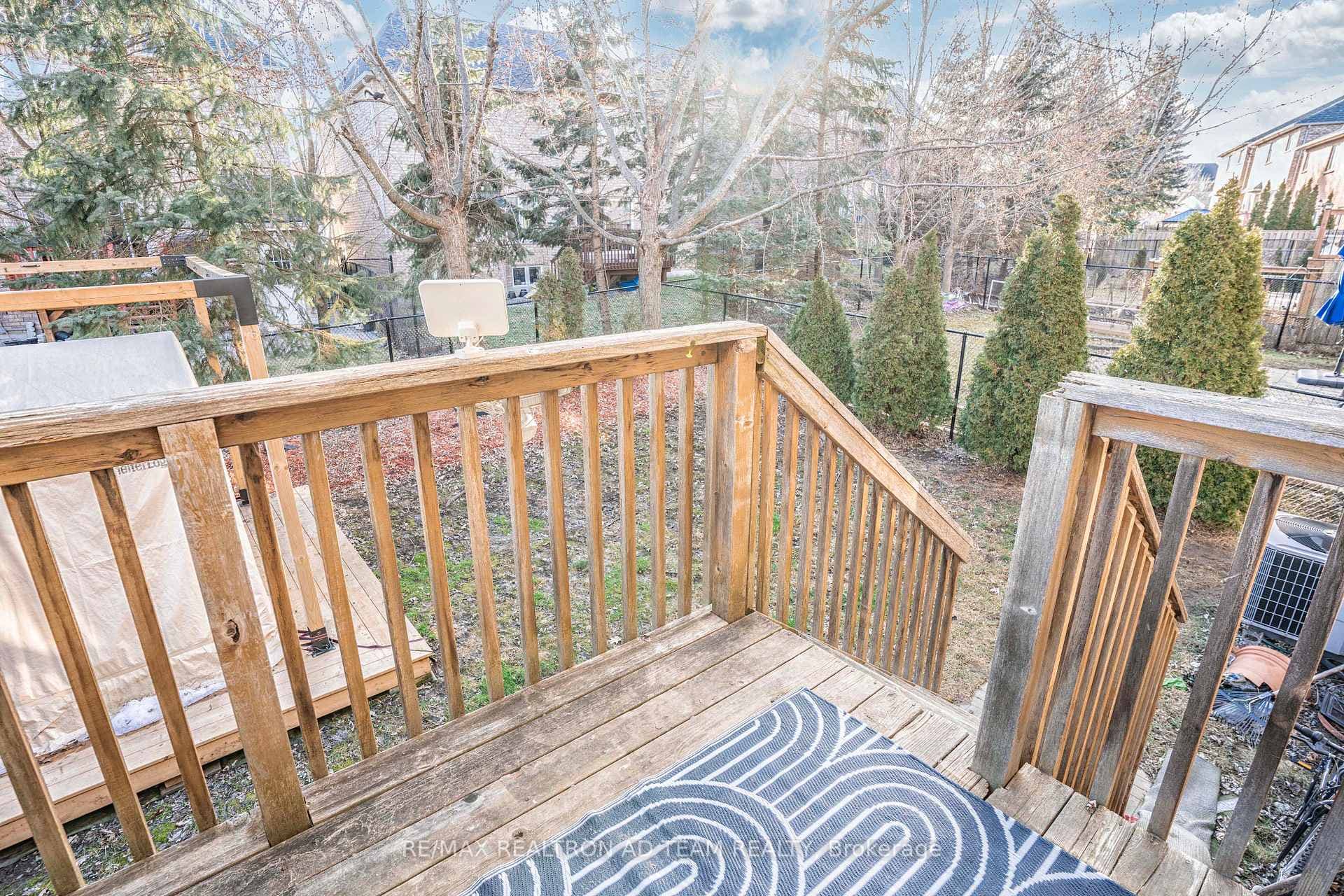 33 Muscat Crescent photo 34