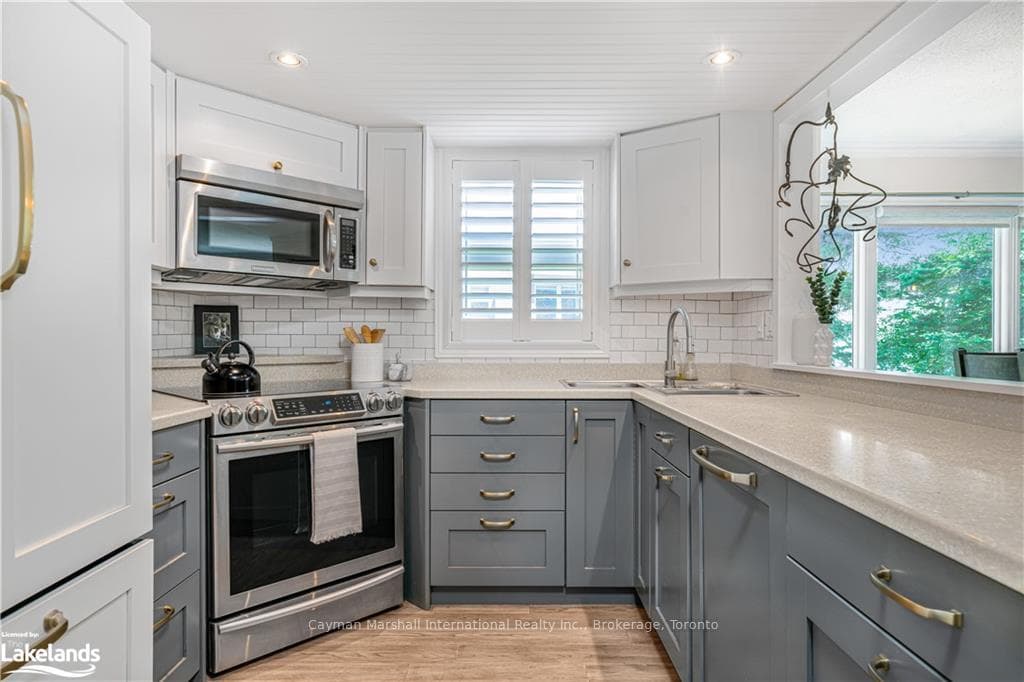 10 COVESIDE Drive Unit 206 photo 17
