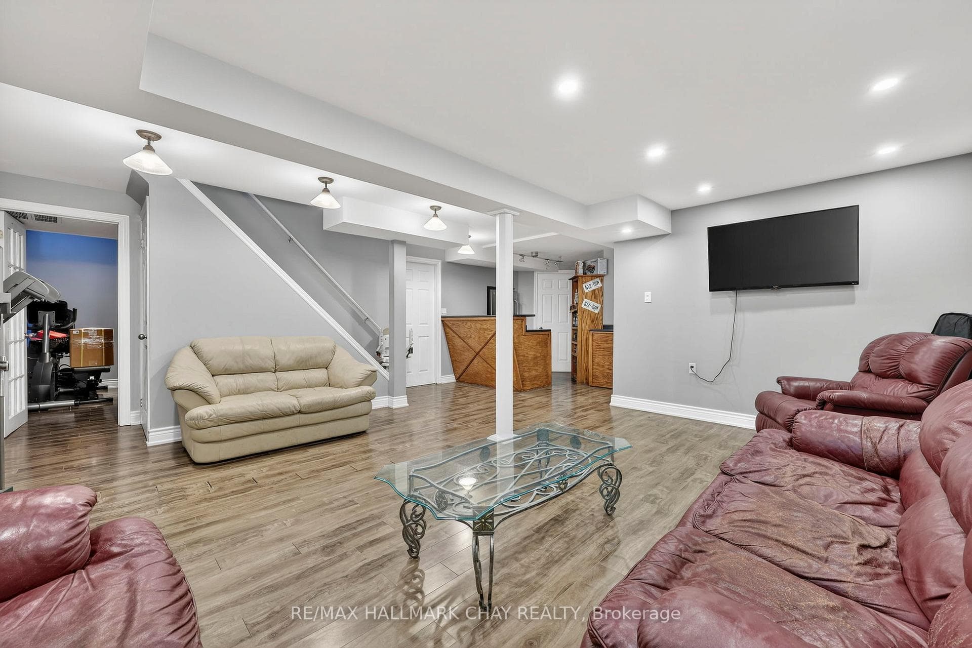 19 Smith Street photo 36