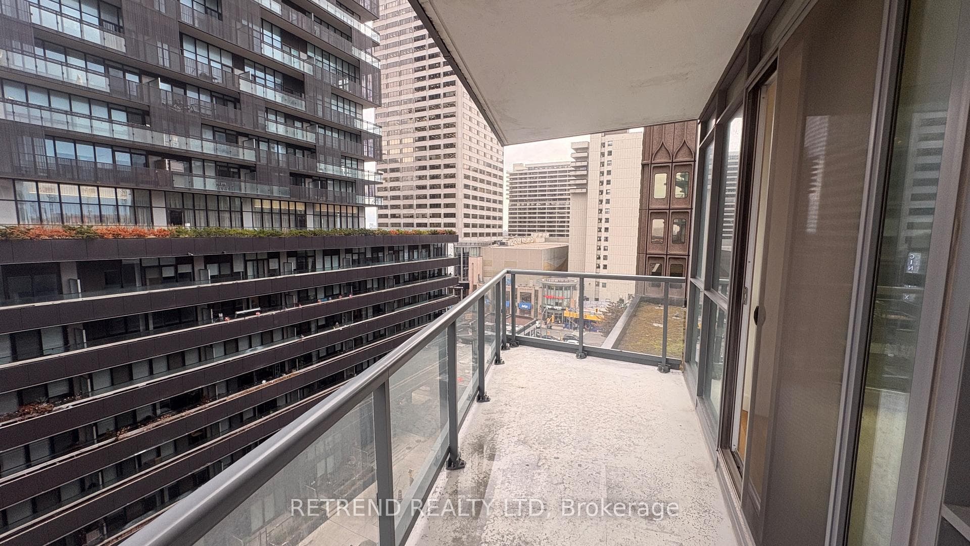 30 Roehampton Avenue Unit 802 photo 20