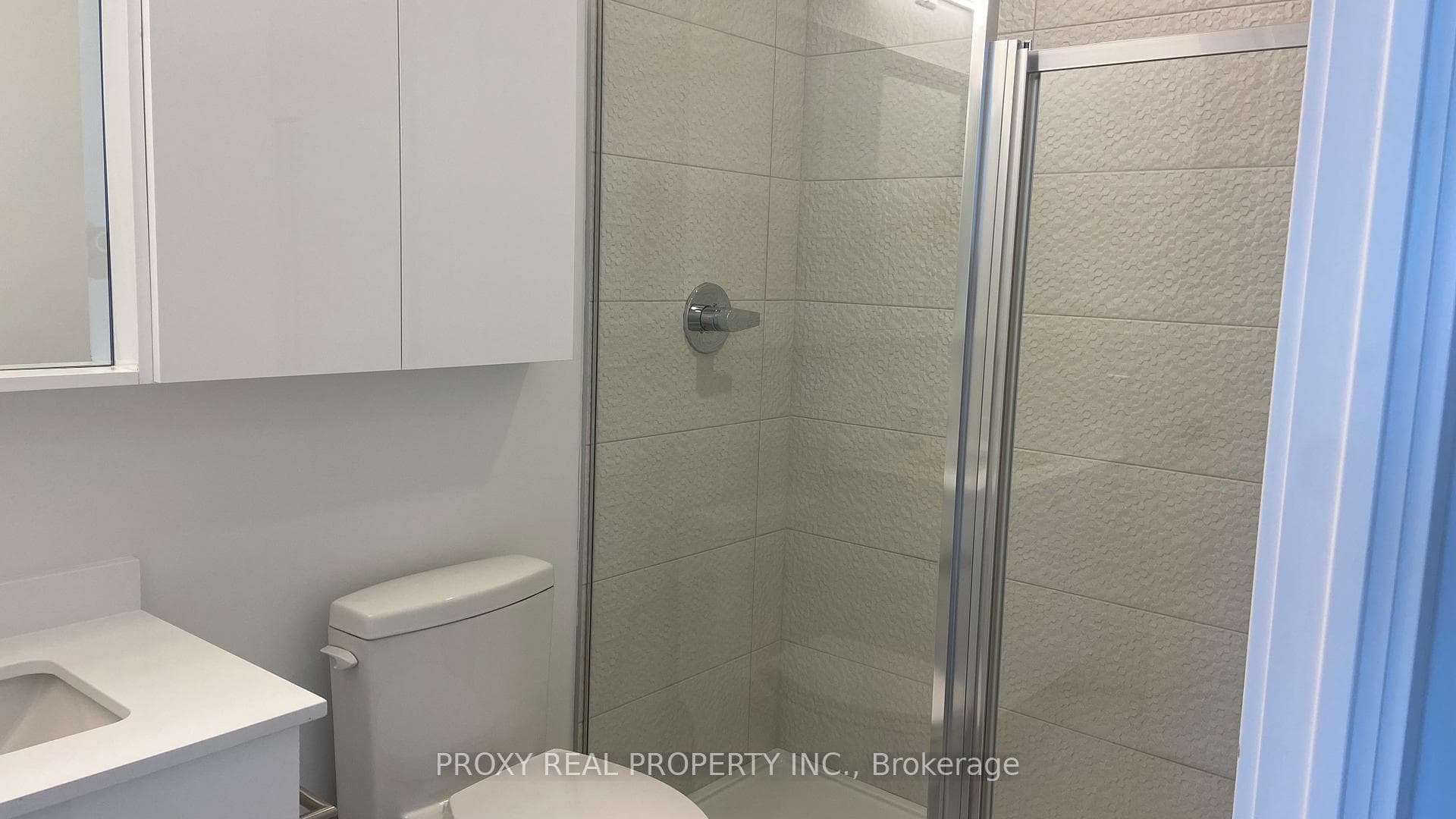 50 Upper Mall Way Unit 2410 photo 11